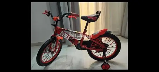 ثلاث دراجات - 2