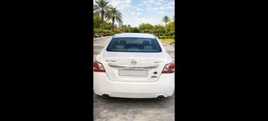Nissan Altima 2.5SV - 2