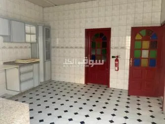 منزل تجاري سكني استثماري للايجار في المحرق قرب العمدة والمحلات المصرية - 7