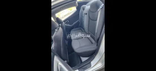 Hyundai Elantra For sale - 4