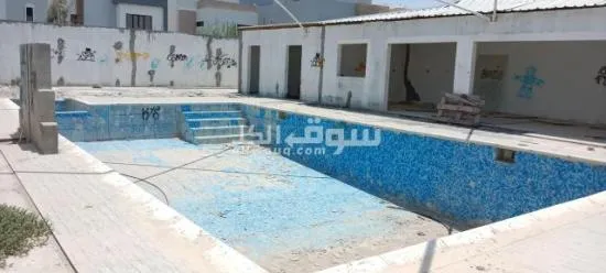 استراحة بركة سباحة