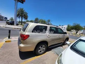 سيارة تويوتا سيكويا 2012 للبيع - 3