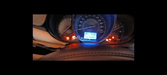 للبيع تويوتا يارس 2015 - 6